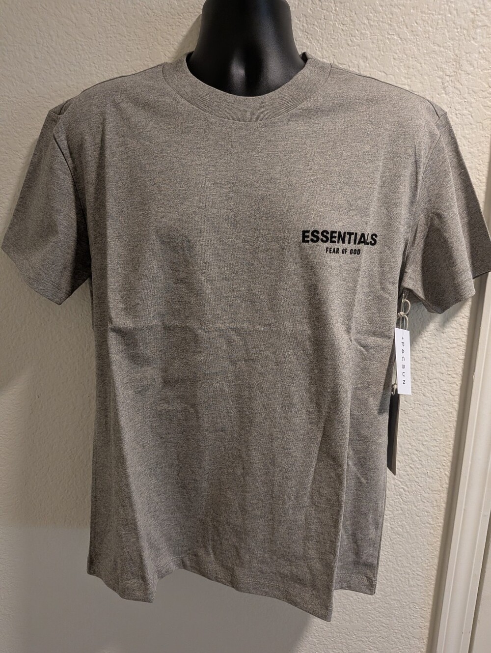 NWT Fear of God ESSENTIALS Dark Oatmeal Logo T-Shirt | Men's